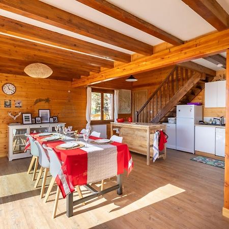 Chalet Les Tilleuls - Jolie Vue Montagne Et Lac เลส์ อองเจลส์ ภายนอก รูปภาพ