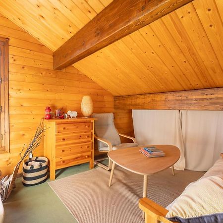 Chalet Les Tilleuls - Jolie Vue Montagne Et Lac เลส์ อองเจลส์ ภายนอก รูปภาพ