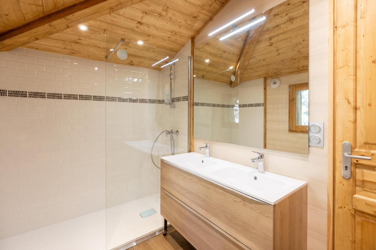 Chalet Les Tilleuls - Jolie Vue Montagne Et Lac เลส์ อองเจลส์ ภายนอก รูปภาพ